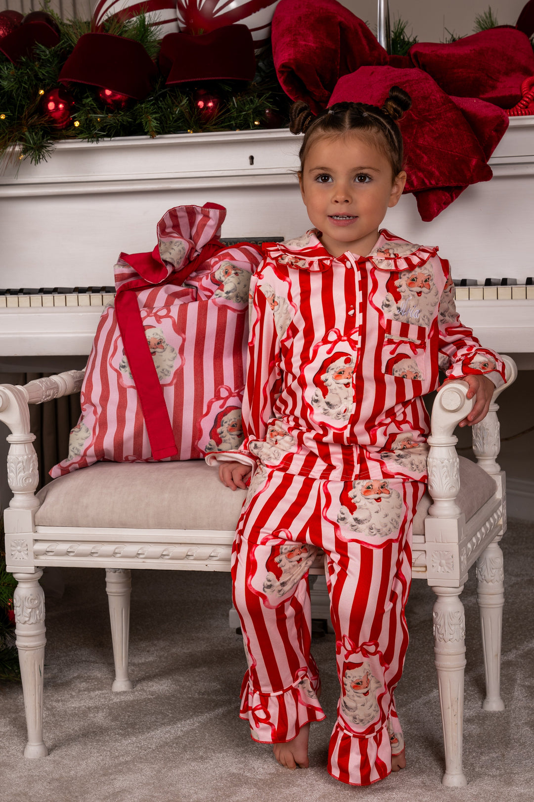 Bows & Big St Nick